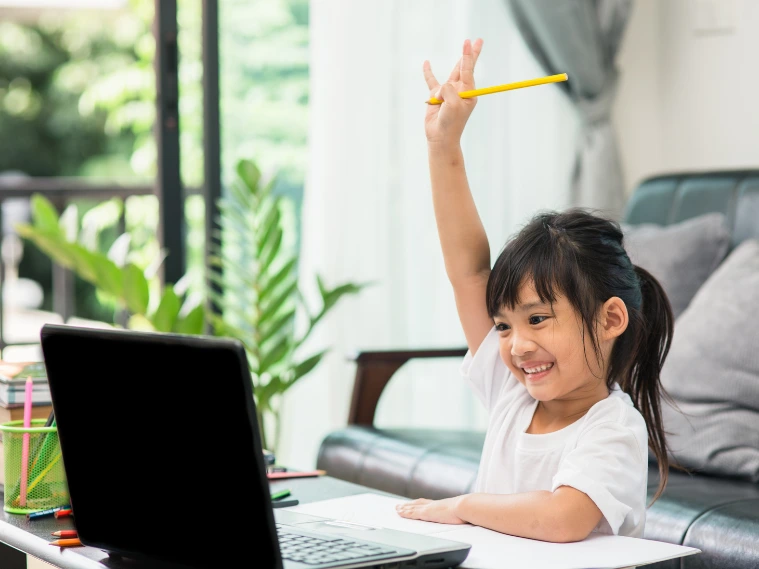 Creative Online Art Classes for Kids Learn from Home