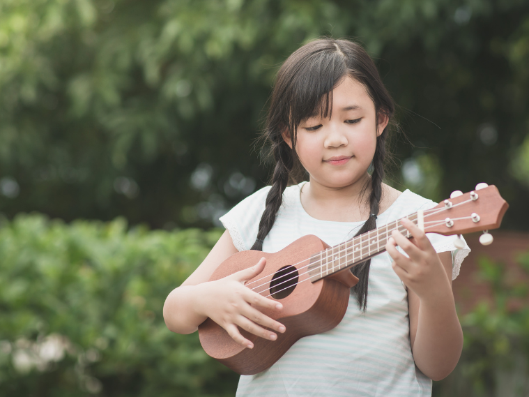 Good Songs to Play on Ukulele for Beginners of All Ages