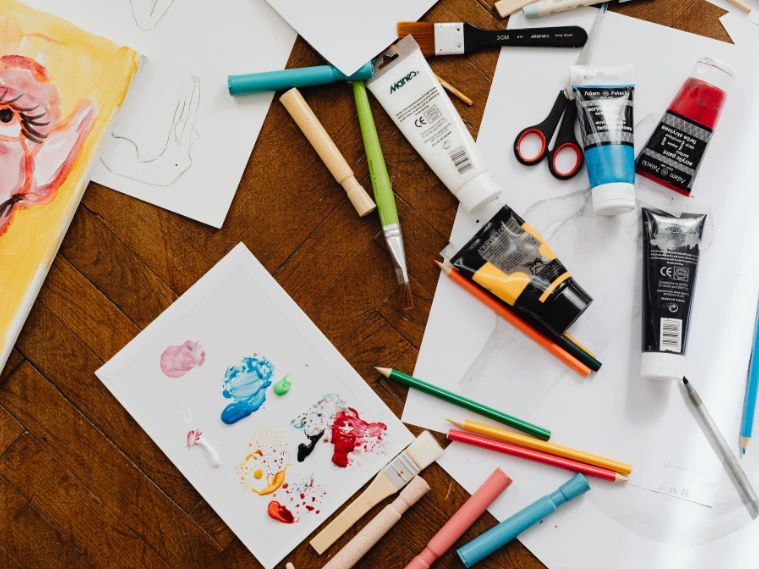 From Canvas to Collage: The World of Mixed Media in Modern Art