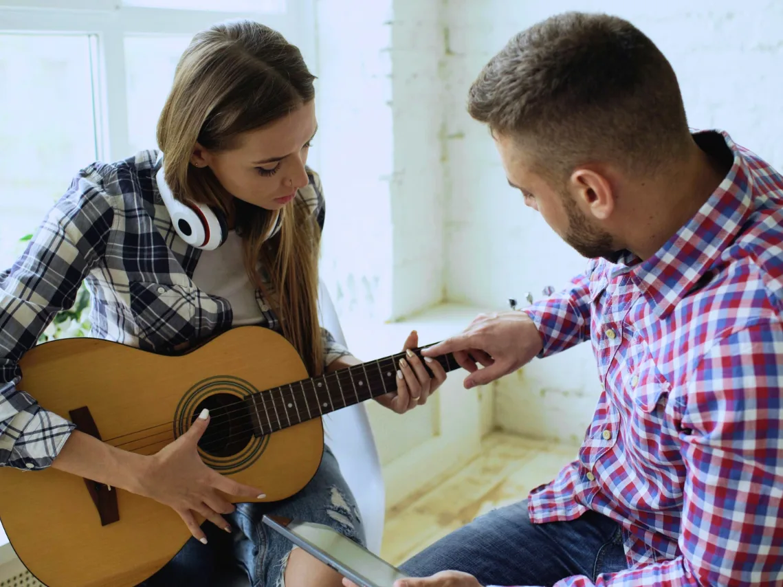 Choosing Adult Music Lessons in Arizona That Fit Goals