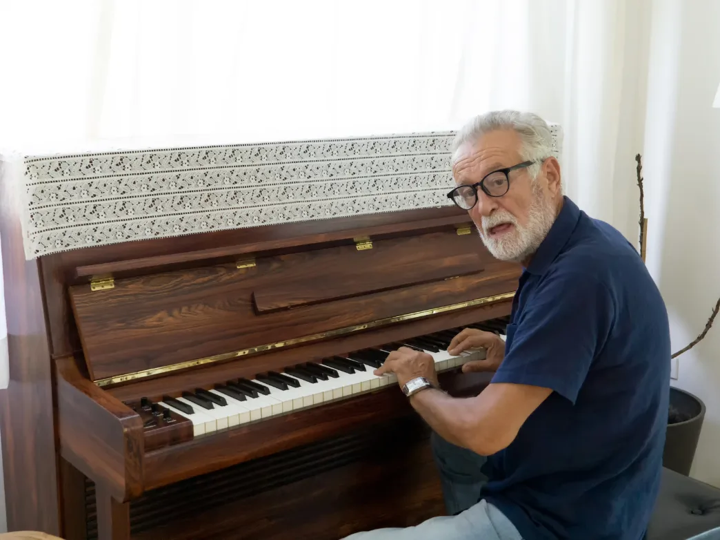Piano Lessons Near Me for Adult Beginners in Gilbert, AZ — How to Practice at Home and Make Every Minute Count